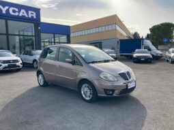 
 Lancia MUSA 1.3 mjt Oro 90cv full									