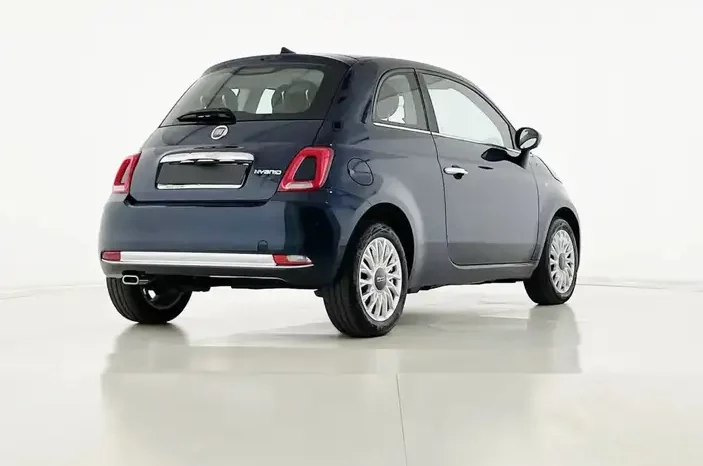 
 Fiat 500 1.0 hybrid Dolcevita 70cv full									
