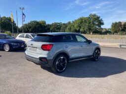 
 Audi Q2 30 2.0 tdi Identity Black full									