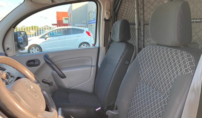 
 Renault Kangoo 1.5 DCI 90CV full									