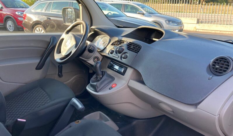 
 Renault Kangoo 1.5 DCI 90CV full									
