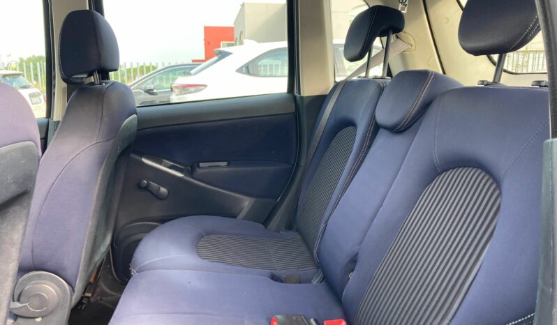 
 Lancia MUSA 1.3 mjt Oro 90cv full									