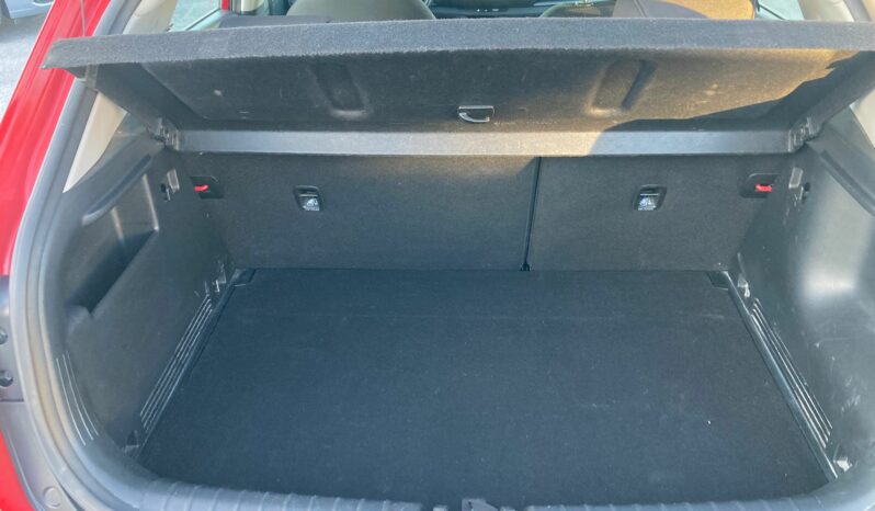 
 Kia Stonic 1.2 dpi Style s/Design Pack 84cv full									