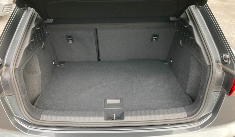 
 Audi A3 Sportback 35 2.0 tdi S line Edition s-tronic full									