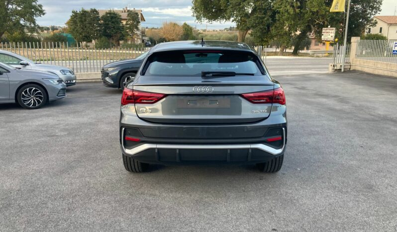 
 Audi Q3 Sportback 35 2.0 tdi S line edition s-tronic full									