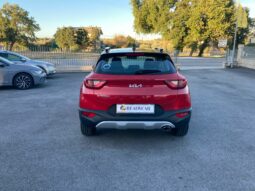 
 Kia Stonic 1.2 dpi Style s/Design Pack 84cv full									