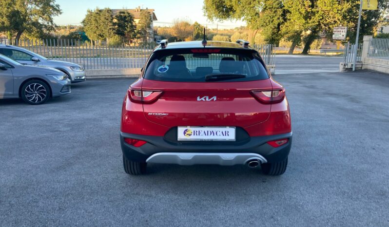 
 Kia Stonic 1.2 dpi Style s/Design Pack 84cv full									