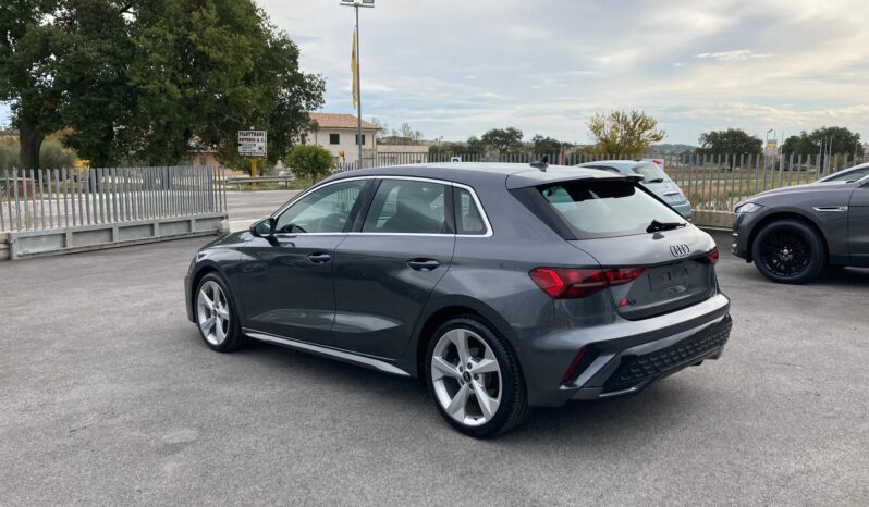 
 Audi A3 Sportback 35 2.0 tdi S line Edition s-tronic full									