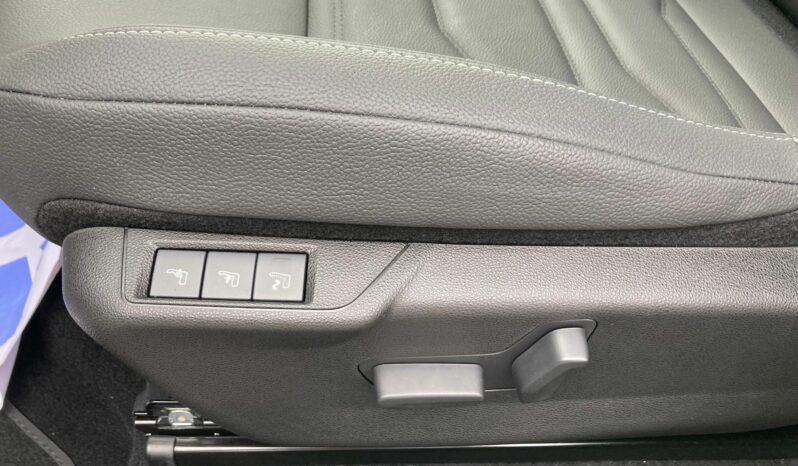 
 Jeep Avenger 1.2 turbo e-hybrid mhev Summit fwd 110cv edct6 full									