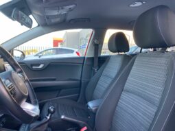 
 Kia Stonic 1.2 dpi Style s/Design Pack 84cv full									