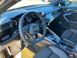 
 Audi A3 Sportback 1.5 tfsi mhev S line edition s-tronic full									