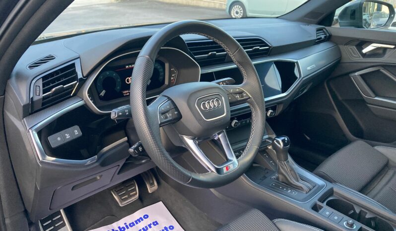 
 Audi Q3 Sportback 35 2.0 tdi S line edition s-tronic full									