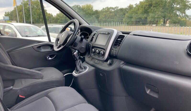 
 Renault Trafic 2.0 Dci 120CV 9 POSTI NETTO IVA full									