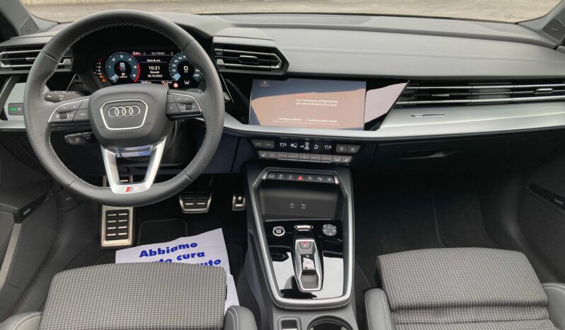 
 Audi A3 Sportback 35 2.0 tdi S line Edition s-tronic full									