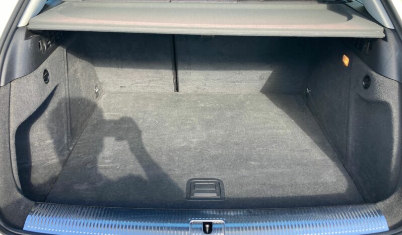 
 Audi Q3 2.0 tdi 140cv full									