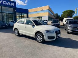 
 Audi Q3 2.0 tdi 140cv full									