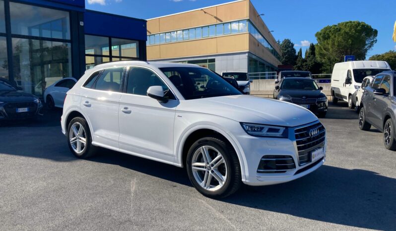 
 Audi Q5 40 2.0 tdi S line Plus quattro 190cv s-tronic full									