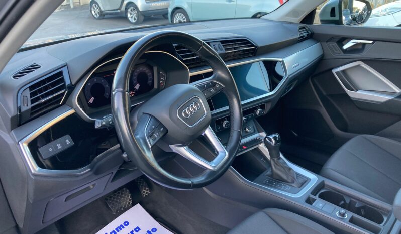 
 Audi Q3 40 tdi Business Advanced quattro 190cv s-tronic full									