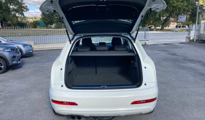 
 Audi Q3 2.0 tdi 140cv full									