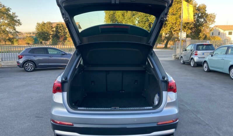 
 Audi Q3 40 tdi Business Advanced quattro 190cv s-tronic full									