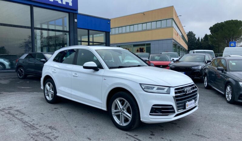 
 Audi Q5 40 2.0 tdi S line Plus quattro 190cv s-tronic full									