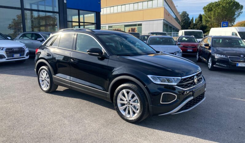
 Volkswagen T-Roc 2.0 tdi Edition Plus 115cv full									