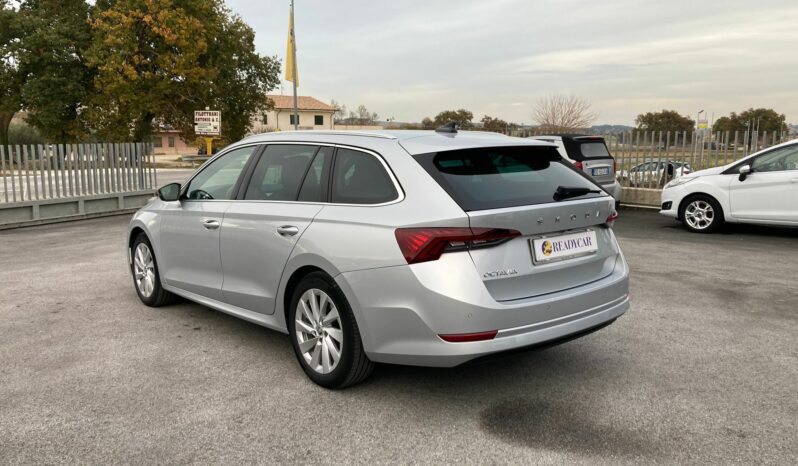 
 Skoda Octavia Wagon 2.0 tdi evo Style 4×4 150cv dsg full									