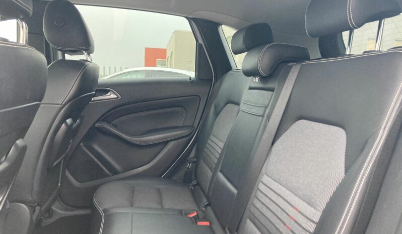 
 Mercedes-Benz B 200 d (cdi) Sport 4matic auto full									