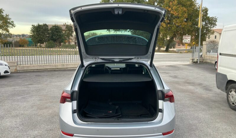 
 Skoda Octavia Wagon 2.0 tdi evo Style 4×4 150cv dsg full									