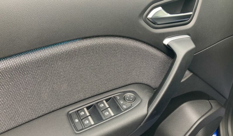 
 Renault Captur 1.0 eco-g Techno 100cv full									