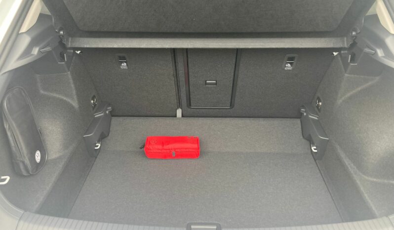 
 Volkswagen T-Roc 2.0 tdi Edition Plus 115cv full									