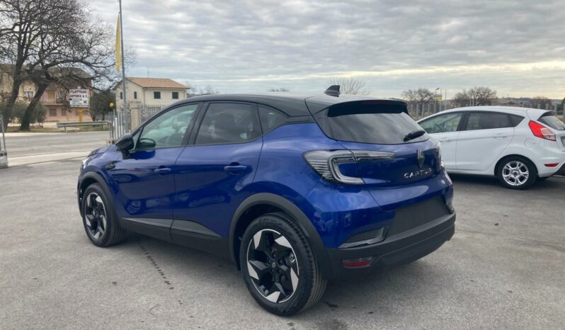 
 Renault Captur 1.0 eco-g Techno 100cv full									