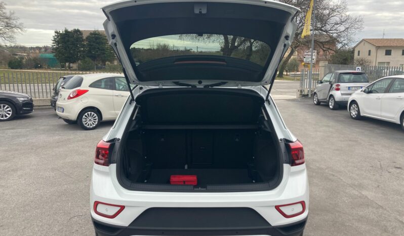 
 Volkswagen T-Roc 2.0 tdi Edition Plus 115cv full									