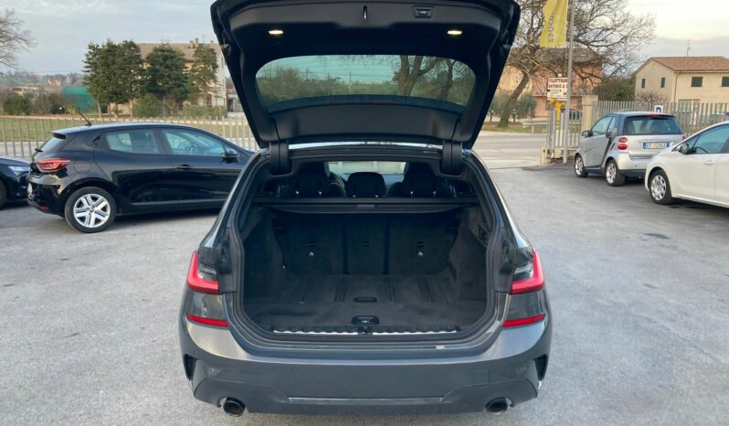 
 BMW 320 d Touring mhev 48V xdrive Msport auto full									