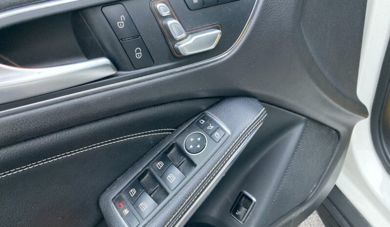 
 Mercedes-Benz GLA 200 d Premium 4matic auto PACCHETTO NIGHT full									