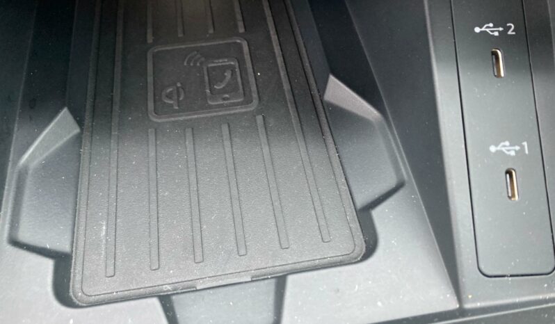 
 Audi Q3 35 2.0 tdi Identity Black s-tronic full									