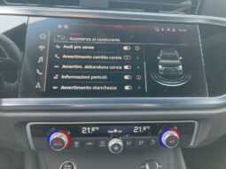 
 Audi Q3 35 2.0 tdi Identity Black s-tronic full									