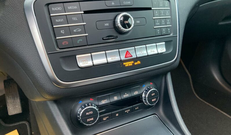 
 Mercedes-Benz GLA 200 d Premium 4matic auto PACCHETTO NIGHT full									