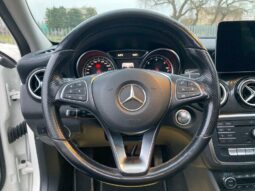 
 Mercedes-Benz GLA 200 d Premium 4matic auto PACCHETTO NIGHT full									