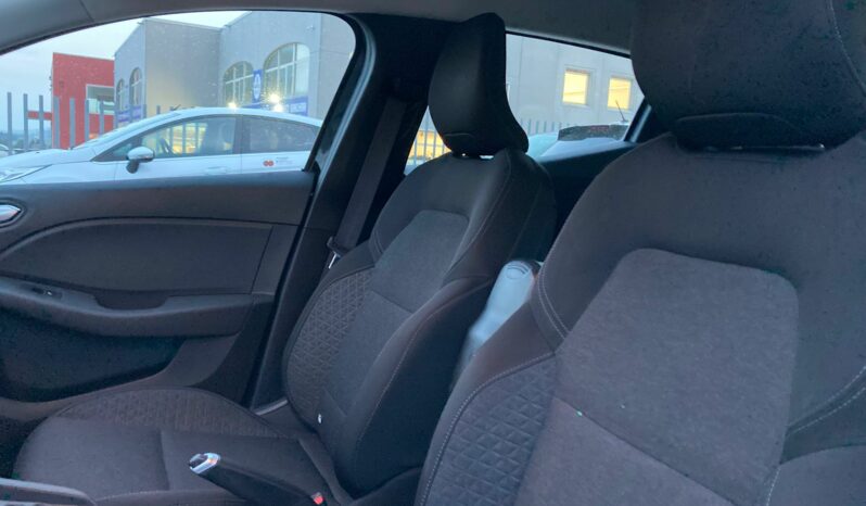 
 Renault Clio 1.5 blue dci Business 100cv full									