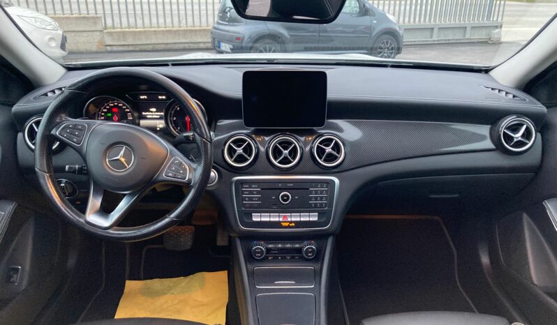 
 Mercedes-Benz GLA 200 d Premium 4matic auto PACCHETTO NIGHT full									