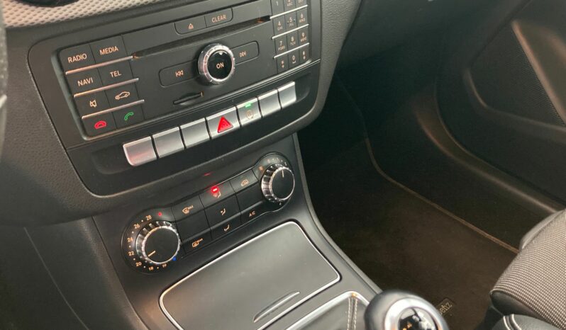 
 Mercedes-Benz B 180 d (cdi) Sport full									