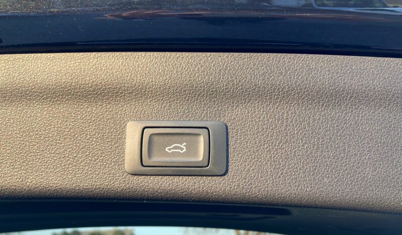 
 Audi A6 Avant 40TDI Mhev S line edition quattro s-tronic full									