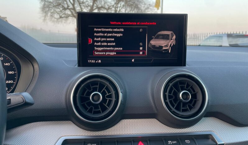 
 Audi Q2 30 1.0 tfsi Admired Advanced full									