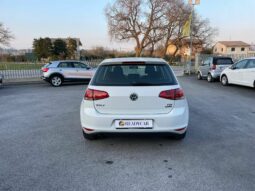 
 Volkswagen Golf VII 1.6 tdi Highline full									