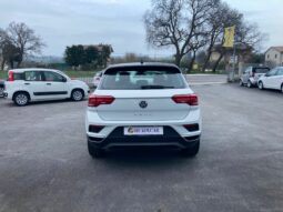
 Volkswagen T-Roc 1.6 tdi Style full									