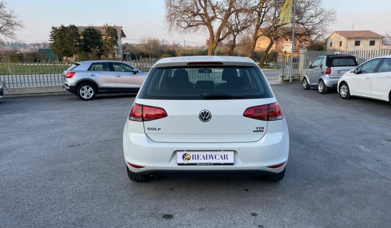 
 Volkswagen Golf VII 1.6 tdi Highline full									