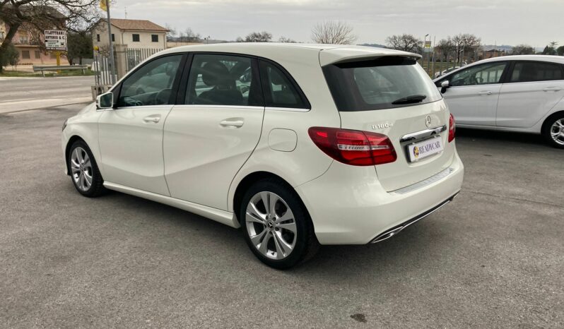 
 Mercedes-Benz B 180 d (cdi) Sport full									