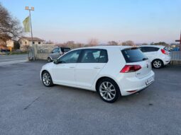 
 Volkswagen Golf VII 1.6 tdi Highline full									