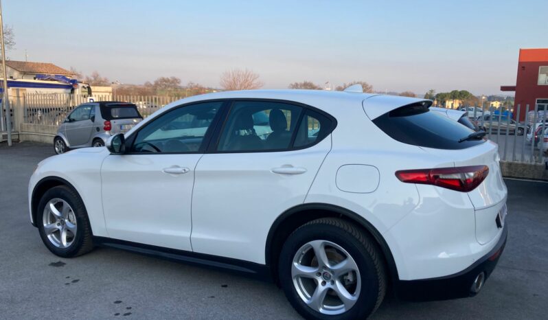 
 Alfa Romeo Stelvio 2.2 t Business rwd 180cv auto full									